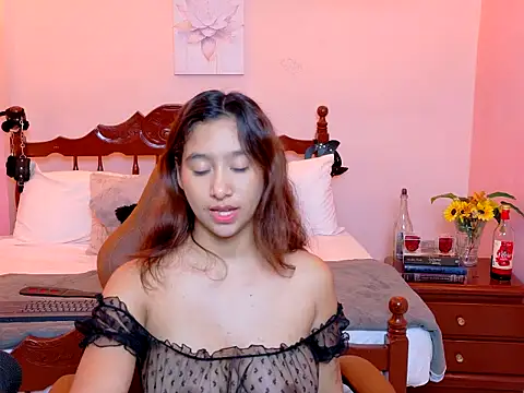 AmyFoxter online show from December 2, 6:04 am