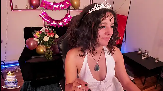 gummo  online show from February 13, 9:05 pm