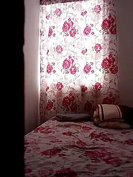 lexiemonroe2 online show from December 1, 8:11 pm