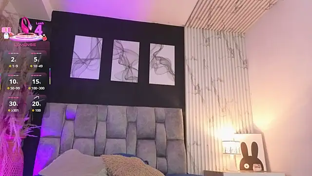 dahianae   online show from November 28, 3:53 am