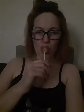 LanaOlbenst online show from April 11, 7:39 pm