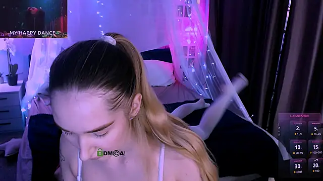 misa angel online show from November 25, 10:39 am