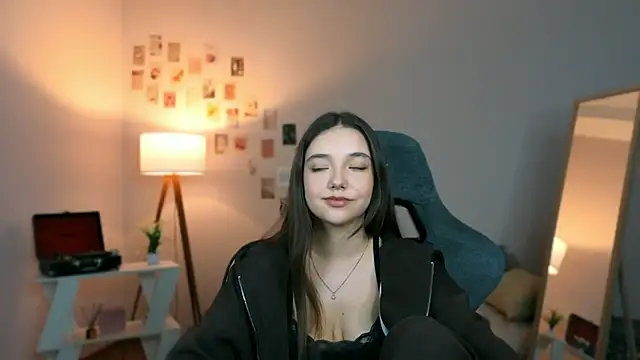 Vexorine online show from April 16, 8:08 pm