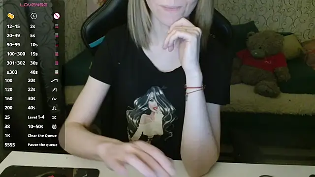   Katherine    online show from November 25, 3:36 pm