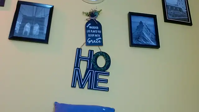 angel18evil online show from November 26, 3:18 am