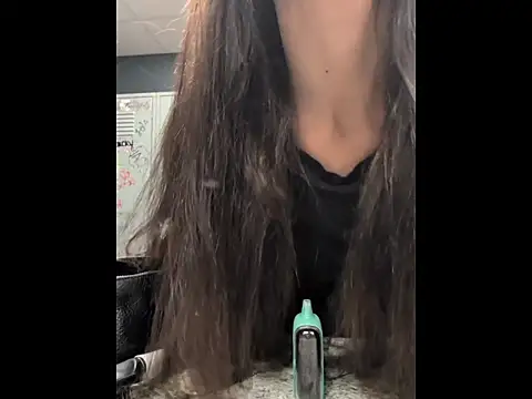 LexiLuxi online show from January 9, 10:25 pm