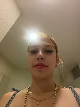 valeryfox   online show from January 9, 5:12 am