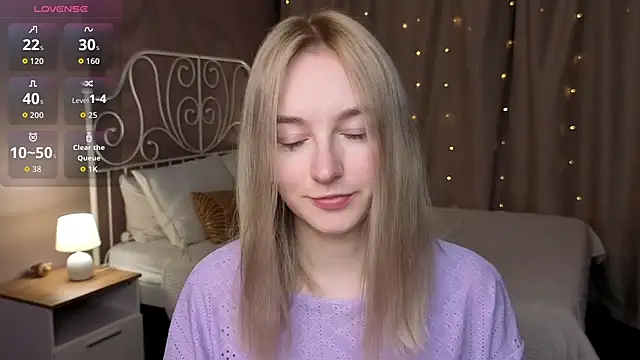 Shy Polly online show from April 22, 12:07 am