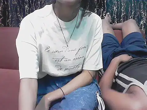 hello baby01 online show from April 4, 4:50 pm