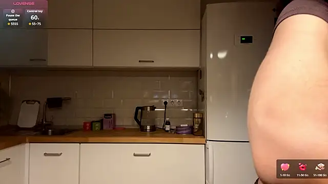 ElfriedaZwack online show from February 19, 4:39 pm