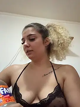 CrazyJessika online show from June 6, 6:20 am