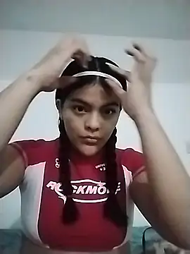 NIKIBUNNY online show from January 14, 1:05 pm