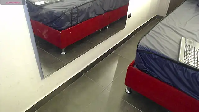 mia violet8 online show from December 21, 12:04 am