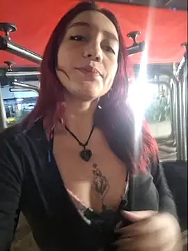 Eveeelyn25 online show from March 14, 12:55 am