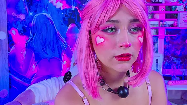 kitty niki online show from February 6, 11:30 pm