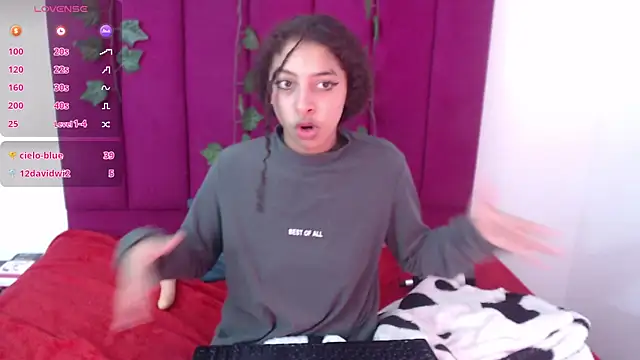 Tinyy Star online show from November 25, 7:10 am