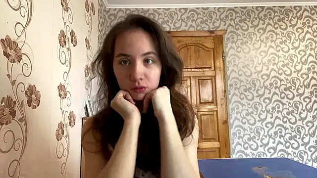 ChandaApplin online show from December 15, 9:03 am