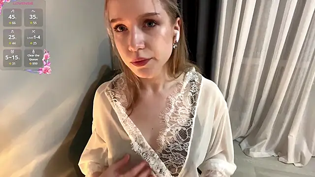 Alice meow15 online show from December 5, 7:26 pm