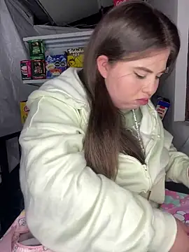 Kitty Bms  online show from February 6, 3:10 am