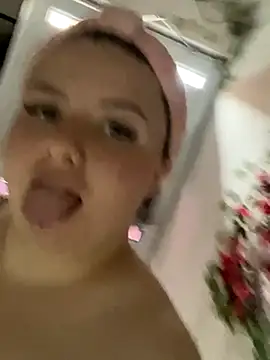 Kitty Bms  online show from December 21, 7:40 pm