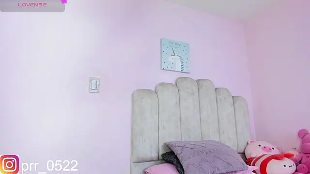 paula cosiio online show from December 4, 1:24 pm