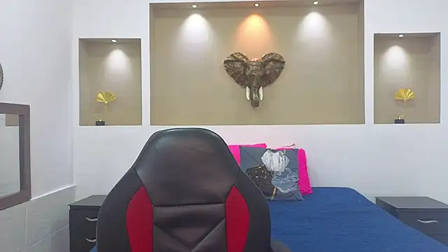 Antonella mc online show from March 10, 12:42 pm