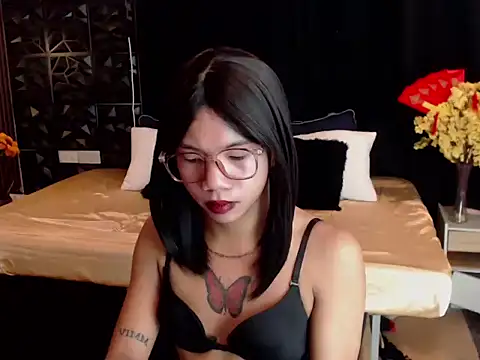 TransGoddessSofia online show from January 14, 9:47 am