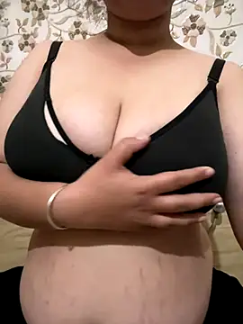 avnisharma01 online show from November 27, 5:10 am