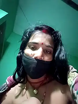 Uma sain online show from December 15, 11:43 pm