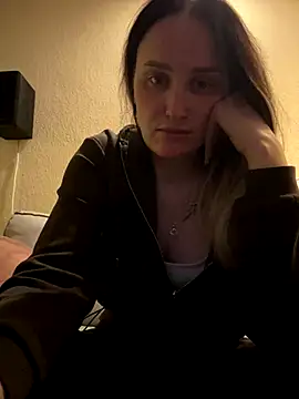 TomilaSi online show from January 6, 8:01 pm