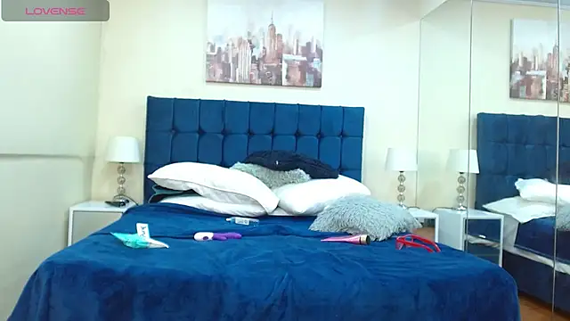 ChanelFoxi online show from November 29, 3:38 pm