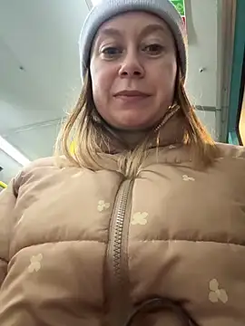 Brooke lover online show from April 4, 6:51 pm