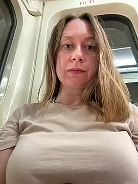Brooke lover online show from June 30, 7:02 pm
