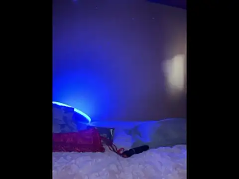 SaraAndrade  online show from January 16, 1:40 pm