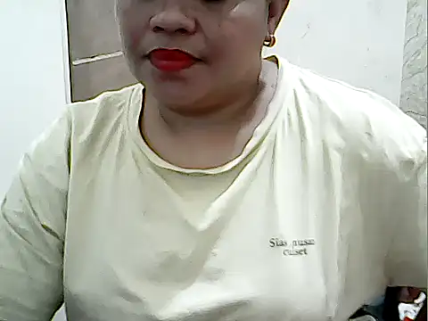 cutechubby online show from November 25, 9:11 am