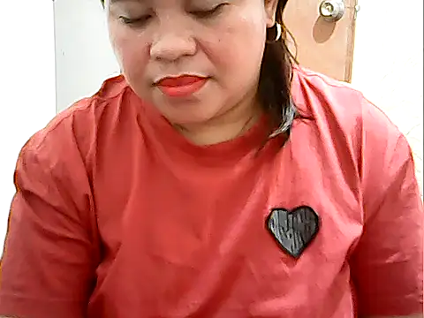 cutechubby online show from February 9, 10:45 pm