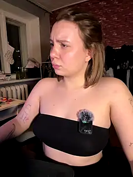 Annahylio online show from November 30, 6:23 pm