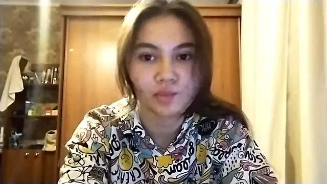 ArianeRandy online show from December 5, 4:41 pm