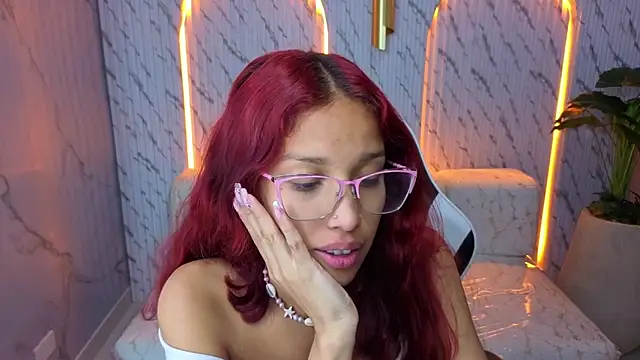 Saphire Tx online show from January 14, 1:05 pm