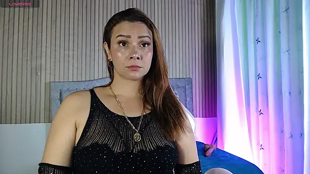 Karla Ferrer x online show from March 18, 5:40 pm