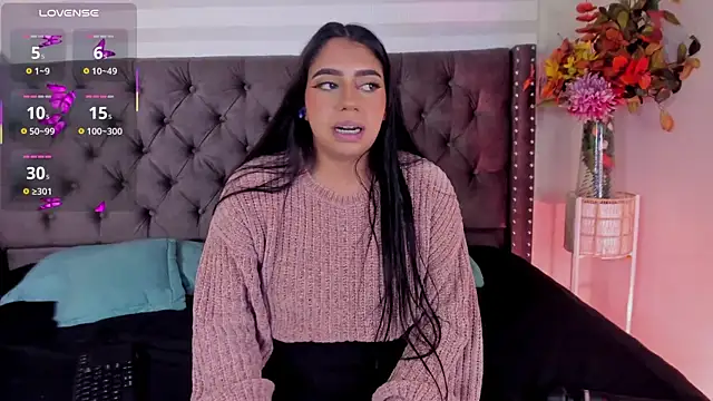 luna cute   online show from April 10, 9:54 pm