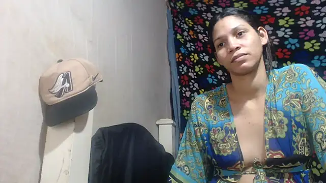 ELIZABET2- online show from February 12, 2:30 pm