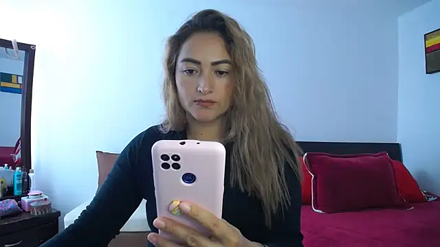 ximenaxcite19 online show from April 11, 1:37 pm