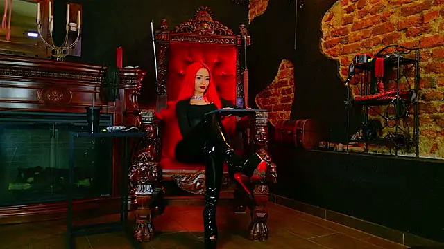 MoniqueResse online show from March 18, 2:22 pm