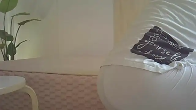 kyono-iyashi online show from February 25, 2:48 pm