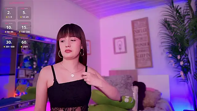 dakotaa 01 online show from April 11, 3:27 pm