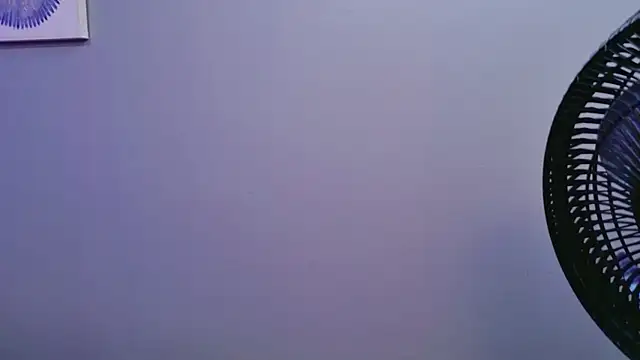 KeylaTompson online show from November 27, 7:28 pm