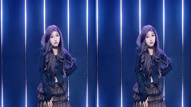 Miss-Girl online show from December 2, 1:51 am