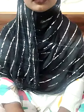 Zoyaa-Zubair online show from December 2, 11:12 am