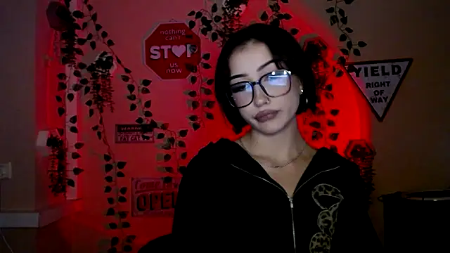 Sweeet Sss online show from November 29, 3:27 pm